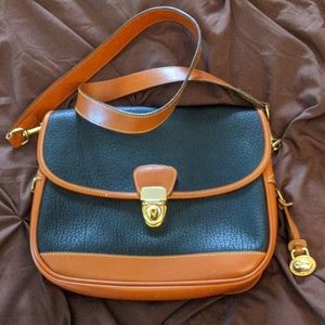 Dooney & Bourke purse
